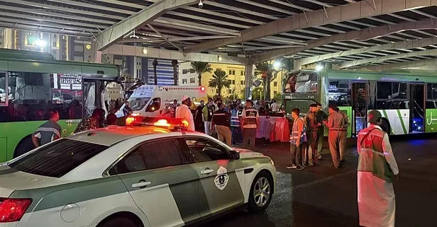 Mekke’de ring otobüsü Türk kafilesine çarptı! 1 ölü 2 yaralı