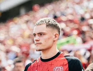 Tarihe geçen flaş imza