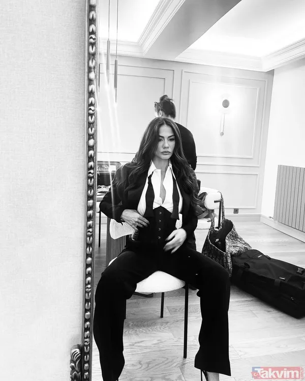 3 ay önce evlenen yeni gelin Demet Özdemir sosyal medyanın gündeminde! Hem değişimi hem tarzı olay oldu! Gören tanıyamadı... - 7