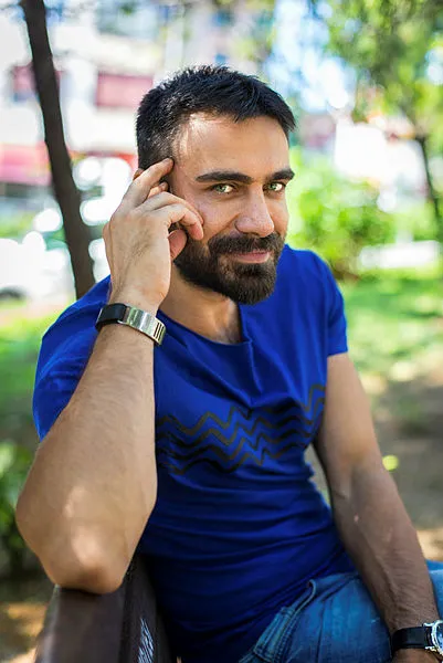 Muhteşem Yüzyıl'ın ünlü oyuncusuna kokain baskını-3