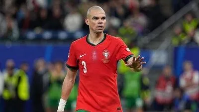 1723182653270.jpeg Pepe futbolu bıraktığını açıkladı-3