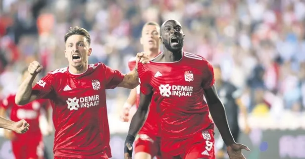 Trabzonspor'da Mert Hakan sürprizi!