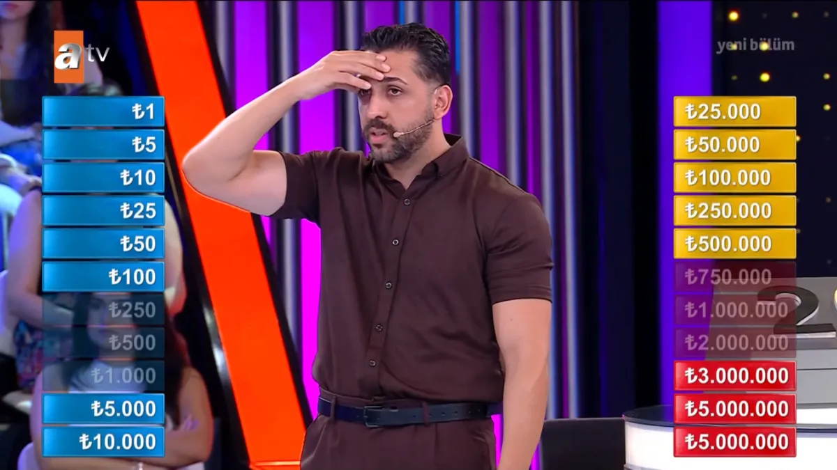 Var Mısın Yok Musun'da alışılmadık gece! Tekerlemelerin havada uçuştuğu gecede stüdyoda halı serilip çiğ köfte yoğruldu-10
