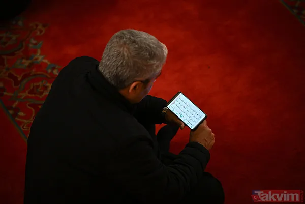 Regaib Kandili'nde eller semaya yükseldi! Vatandaşlar camilere akın etti: İşte il il o fotoğraflar... - 3