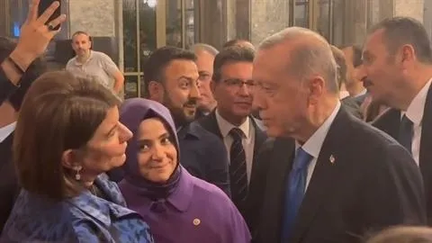 baskan-erdogan-tbmmde-duzenlenen-milletvekilleri-ile-iftar-programina-katildi-1712083155668.jpeg