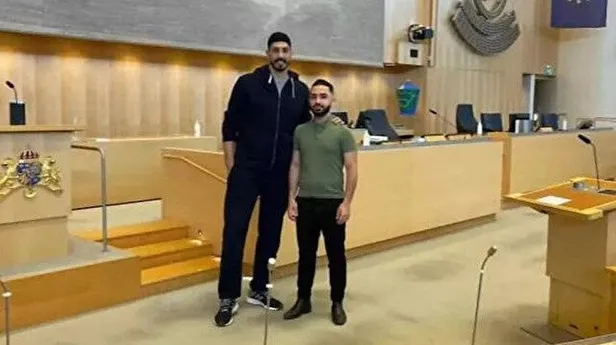 Siz NATO'yu unutun! FETÖ'cü Enes Kanter PKK destekçisi Daniel Riazat ile İsveç Meclisi'nde buluştu - Takvim