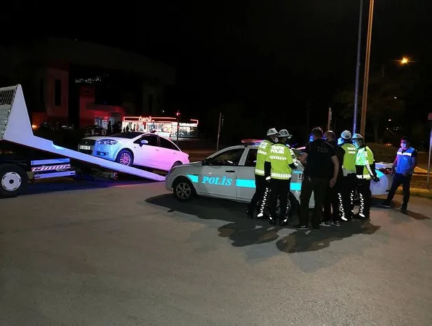 SON DAKİKA: Kısıtlamayı ihlal eden alkollü sürücü polise hakaret edip basına saldırdı-4