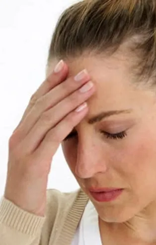 Oruçluyken neden çok üşürüz? Oruç tutarken neden baş ağrısı olur? İlaçsız nasıl geçer?