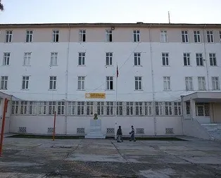 Eğitime deprem engeli!