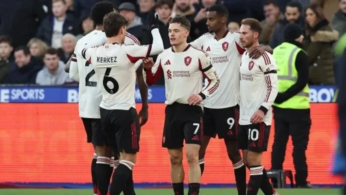 Alexander Isak'ın siftahı 3 puanı getirdi! West Ham United - Liverpool: 0-3 | MAÇ SONUCU