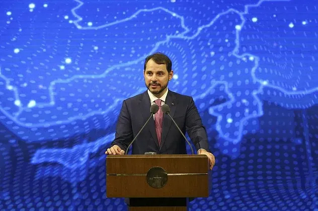 Bürokrasi duvarları yıkılıyor! Hazine ve Maliye Bakanı Berat Albayrak açıkladı: 2.260.000 belge tasarrufu