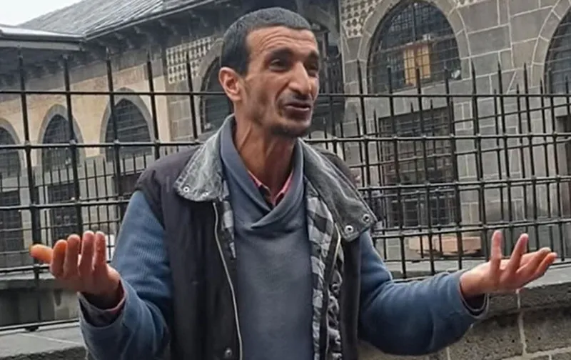 diyarbakirda-filozof-ramazan-lakabiyla-bilinen-ramazan-piskinin-katili-erkan-baykut-hakkinda-yeni-gelisme-1711726453606.jpeg Diyarbakır'da "Filozof Ramazan" lakabıyla bilinen Ramazan Pişkin'in katili Erkan Baykut hakkında yeni gelişme-3