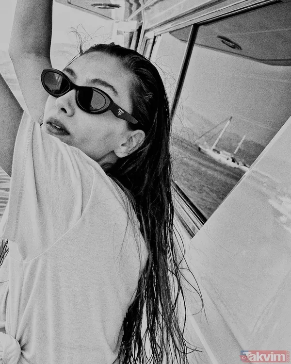 Neslihan Atagül sabahın 5’inde leopar desenli bikinisiyle kumsalda! Art arda paylaşıp sosyal medyayı salladı! - 4