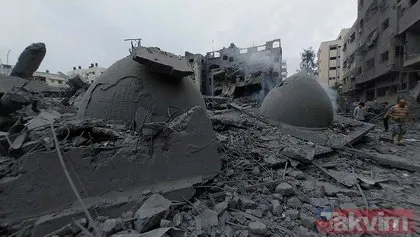 GAZZE YOK OLUYOR! Katil İsrail Gazze’yi haritadan silmek için bomba yağdırıyor! İşte sivillere atılan bombalar sonrası kentin son hali