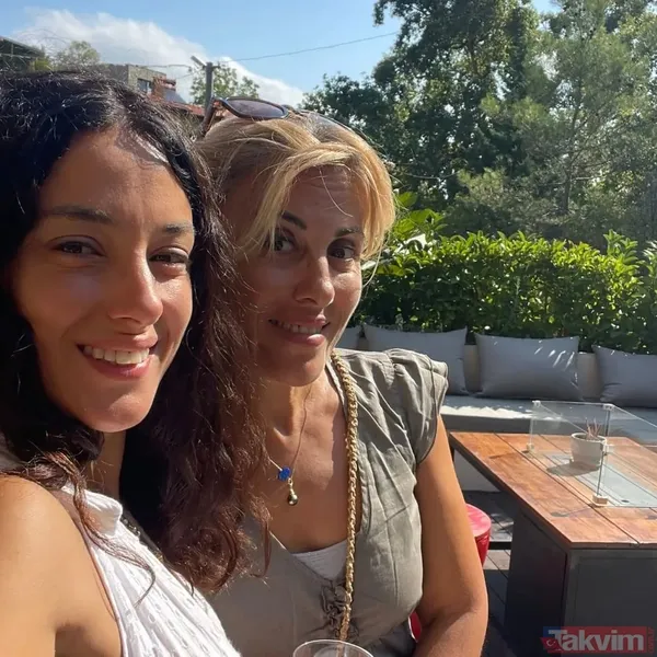 Cansu Tosun’un annesi suskunluğunu bozdu! “En çok kendime mahcubum” Babası ile Serenay Sarıkaya’nın annesi yasak aşk yaşıyor denmişti... - 8