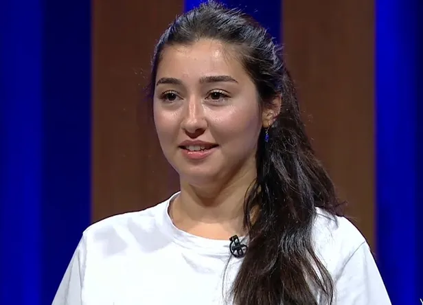 Masterchef'ten çekildi bavulunu topladı resmen açıkladı! TV 8 ekranlarında olmayacak Somer Sivrioğlu 'değişen bir şey yok' dedi-9