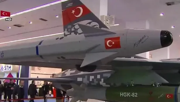Yerli ve milli Hürjet Ankara'da görücüye çıktı