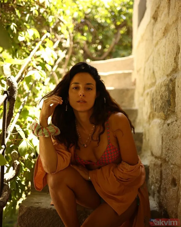 Cansu Tosun “O günü hiç unutmayacağım” deyip paylaştı! O sözler üzdü! Babası Serenay Sarıkaya’nın annesiyle yakalanmıştı... - 11