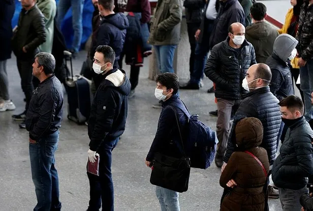 Türkiye'nin Kovid-19 mücadelesinde son 24 saatte yaşananlar: Şehirler arası seyahatler artık izine bağlı!-2