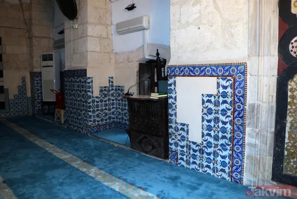 Kanuni Sultan Süleyman'ın tablosunun satıldığı müzayededen hırsızlık çıktı! 19 yıl önce Adana'dan çalınan İznik çinileri de katalog da yer almış - 16