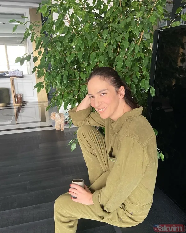 11 yıldır evliler! Ömer’in Çiçek’i Melike Güner’in eşi bakın kim çıktı! Duyan inanamadı! Barış Falay'ın partneri meğer... - 2