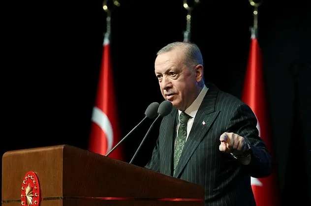 Başkan Erdoğan'dan CHP'li İBB'nin Çırağan'da 112 tarihi çınar ağacını kesmesine tepki: Nerede bu çevreciler?