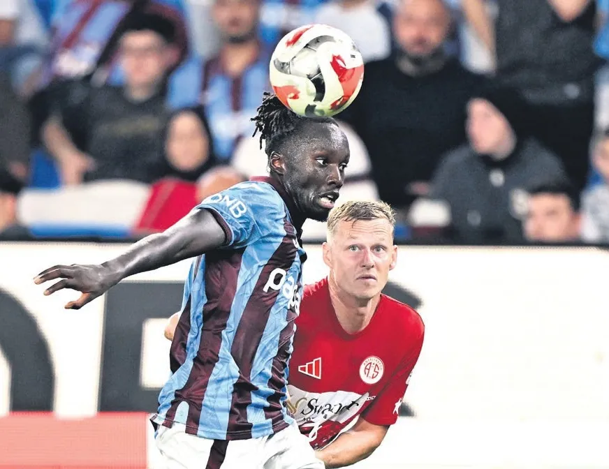 Espanyol’un gözü Mendy’de