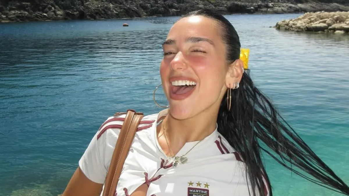 Dua Lipa'dan Fitness Sırları: Evde Uyguladığı Rutin Ortaya Çıktı