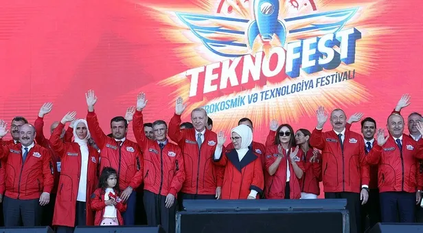 baskan-erdogan-azerbaycanda-duzenlenen-teknofestte-dunyaya-seslendi-verilecek-tek-karis-topragimiz-yok-1653775752292.jpeg