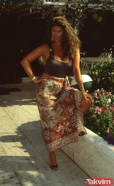 Yeşilçam’ın en güzel kadınlarından Gülşen Bubikoğlu ‘nostalji’ deyip göğüs dekoltesiyle paylaştı! 67’lik Gülşen’in son hali...