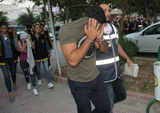 'Fuhuş sitelerine' büyük darbe! 14 ilde operasyon-1