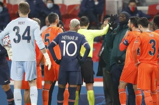 SON DAKİKA: Webo'ya yapılan ırkçı söylem hakkında UEFA'dan flaş karar! Başakşehir maçına müfettiş atanacak
