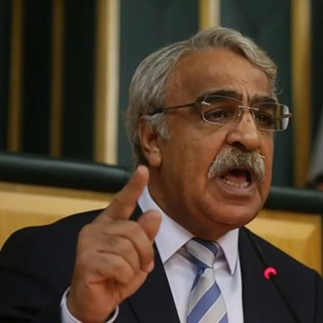 Kandil Cumhuriyeti HDPKK Meclisi değiştirmek istiyor! CHPnin kanalı Halk TVde açık açık itiraf ettiler