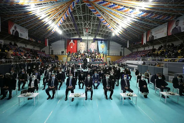 ak-parti-yerli-ve-milli-tankimiz-cok-kisa-surede-banttan-insallah-inecek-1613146536637.jpg AK Parti: Yerli ve milli tankımız çok kısa sürede banttan inşallah inecek-3