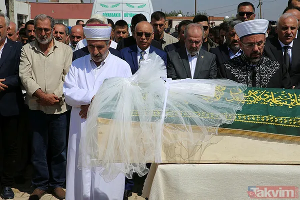 Narin Güran ağıtlarla son yolculuğuna uğurlandı! Minik bedeni bu mezara defnedildi | Yürek burkan 'gelinlik' detayı - 7