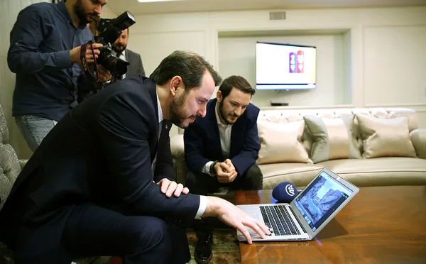 Bakan Albayrak 'Yılın Fotoğrafları' oylamasına katıldı-1