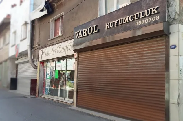 İzmir'de ikinci kuyumcu vurgunu