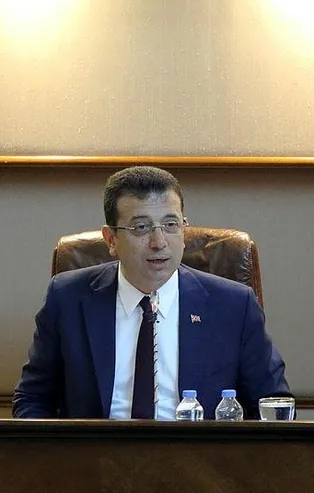 İBB'de CHP'li üyelerden akılalmaz hareket!