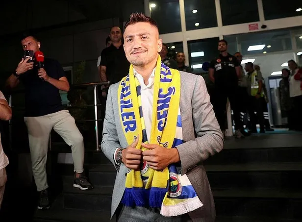 fenerbahce-tarihinin-en-pahali-transferi-cengiz-underin-maliyeti-belli-oldu-1691949542900.jpeg Fenerbahçe tarihinin en pahalı transferi! Cengiz Ünder'in maliyeti belli oldu-5