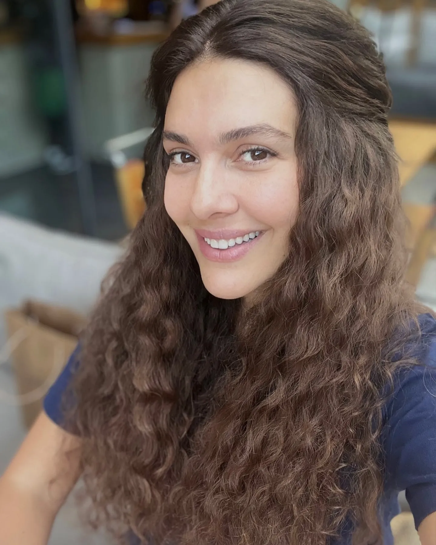 Bergüzar Korel’in İstanbul ve Londra’daki şık evleri hayran bırakıyor - 4