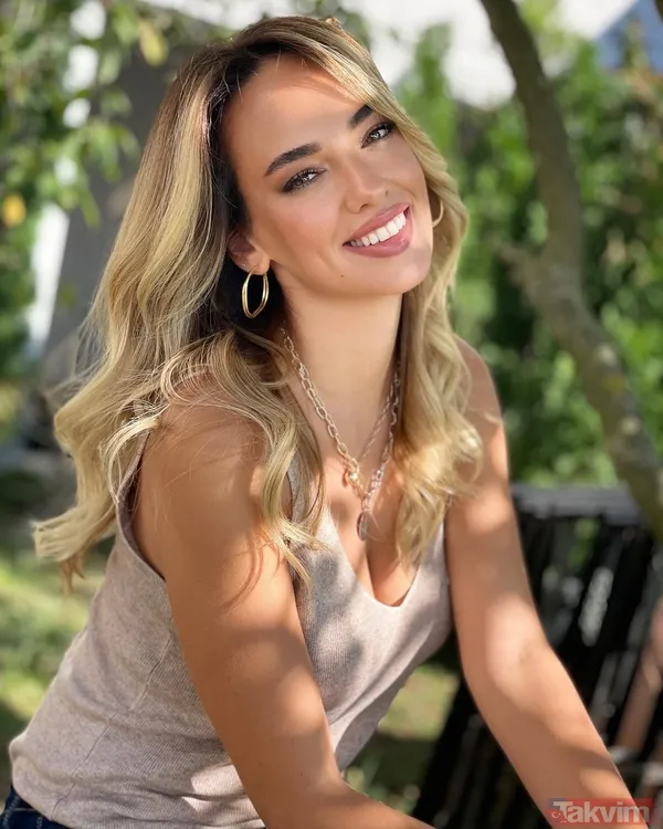 4 ay önce doğum yapmıştı! Seda Bakan’dan siyah bikinili kumsal pozları! Hadise’nin sıkı dostuna bakın sosyal medyaya damga vurdu... - 6