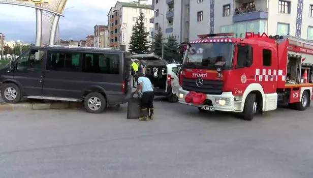 Son dakika: Kazada savrulan araç, anne ve kızının üzerine devrildi: 1 ölü, 7 yaralı