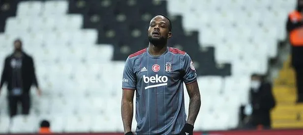Beşiktaş’ta top koşturan Cyle Larin’den ayrılık mesajı