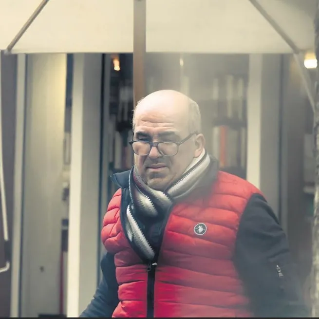 FETÖ’nün Almanya medya sorumlusu Hayrettin Özkul Frankfurtta görüntülendi! Turuncu kategoride aranan terörist örgüte bağlı 300 STK’yı yönetiyor