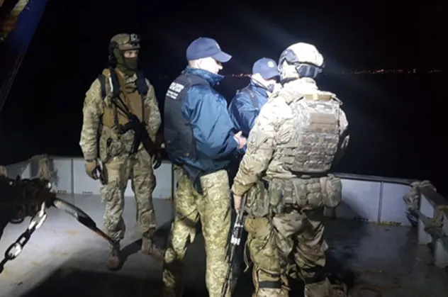 Ukrayna, üç Türk balıkçı teknesine el koydu