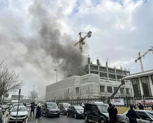 İstanbul’da hastanede yangın paniği! Ekipler bölgede