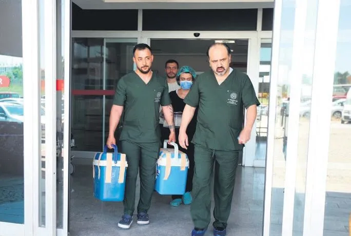 ’Eş’i benzeri yok