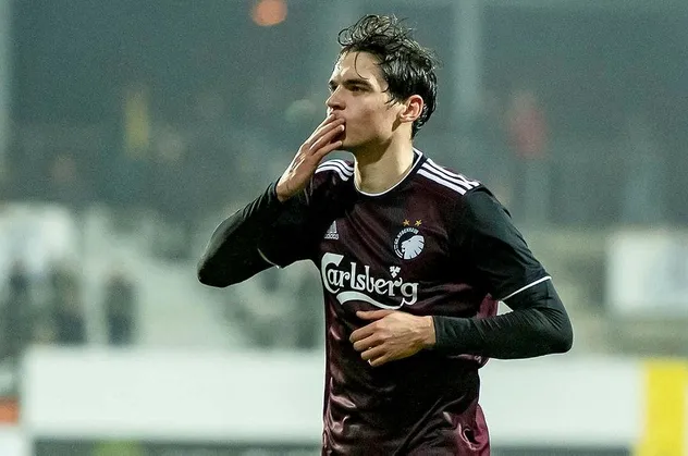 Fenerbahçe'de Robert Skov seferberliği