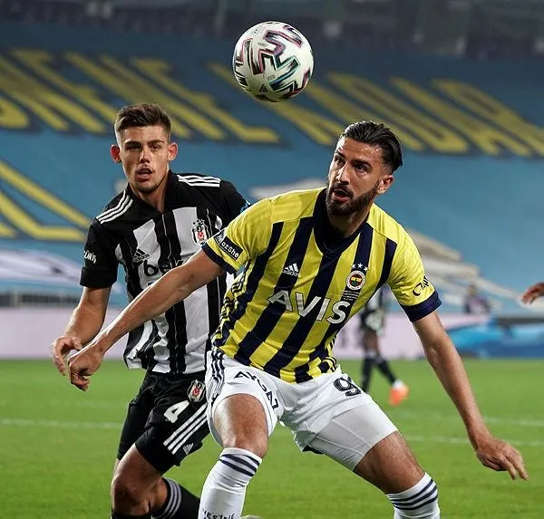 Fenerbahçe evinde Beşiktaş karşısında ağır bir darbe aldı! Büyük yıkım-6