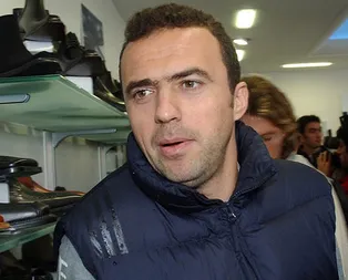 FETÖcü Arif Erdemin nerede olduğu ortaya çıktı! Hakan Şükür ifşa etti